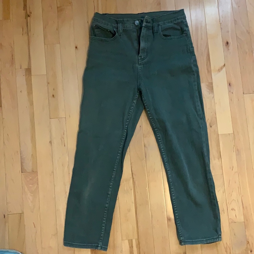 BDG girlfriend Jeans